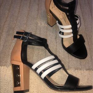 Jessica Simpson 5 1/2